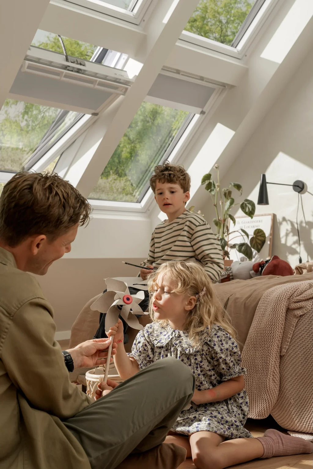 VELUX Blackout Roller Blind [Manual]