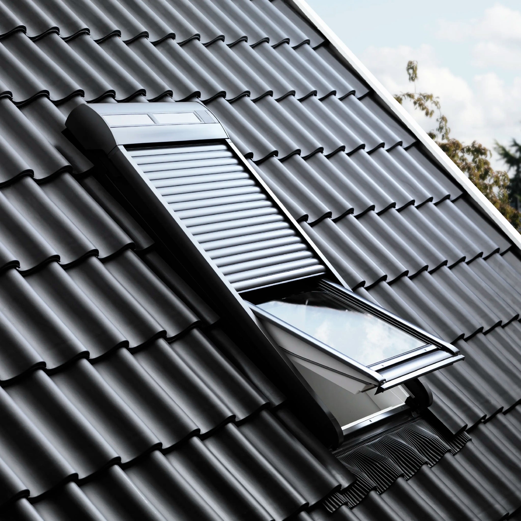 VELUX Anti-heat blackout roller shutter