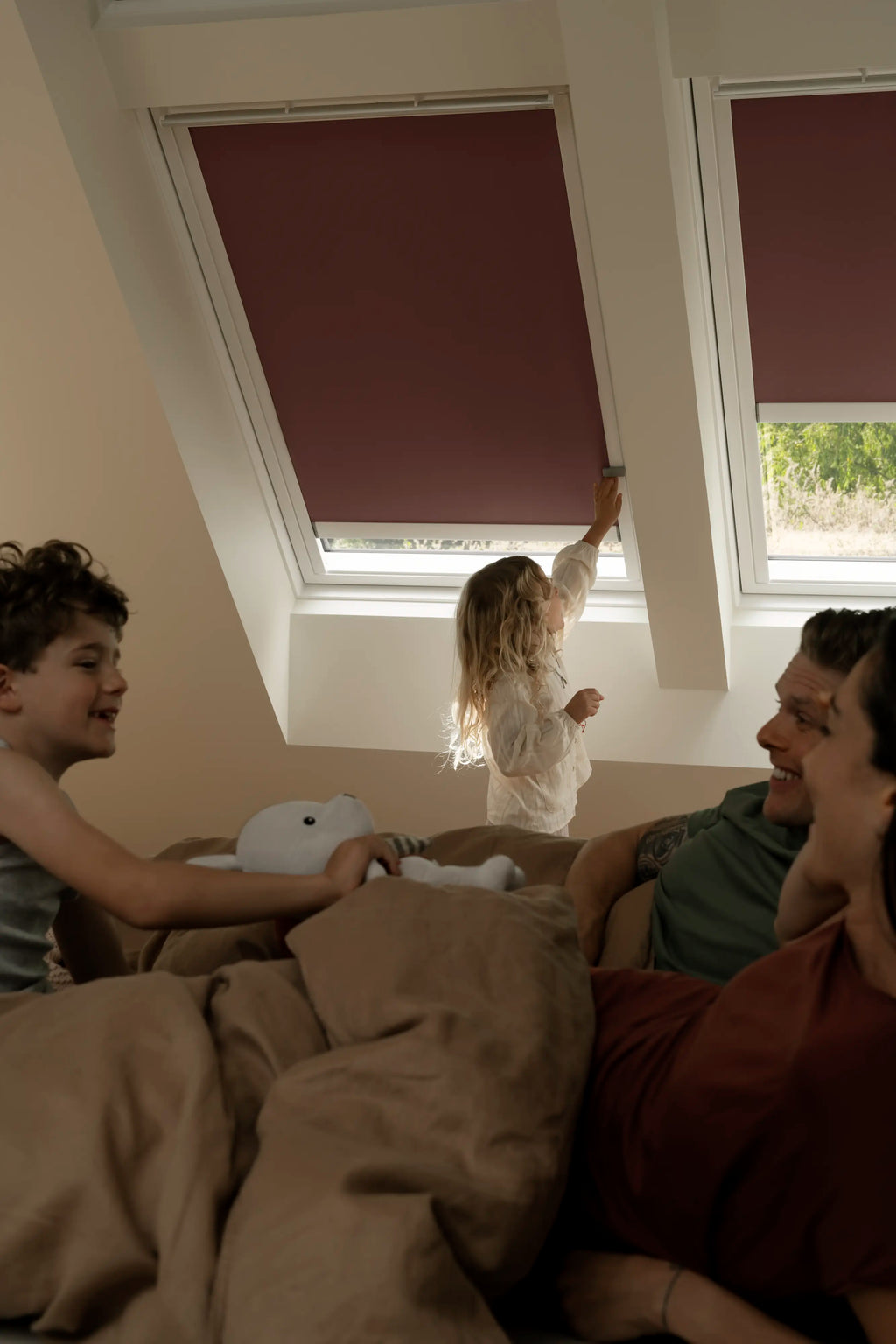 VELUX Blackout Roller Blind [Manual]